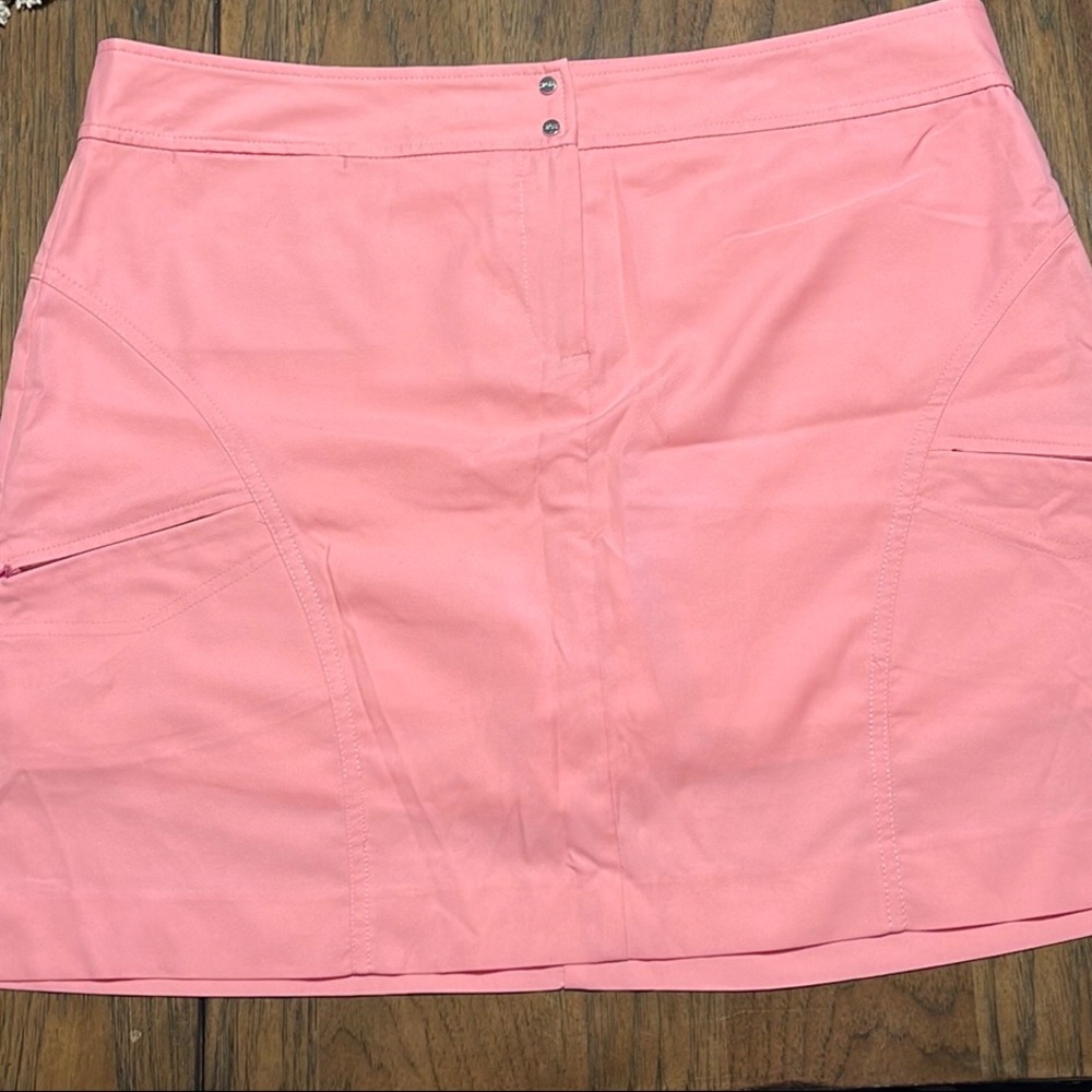 IZOD golf skort. Pink, ladies size 12. Golf, tennis, pickle ball.